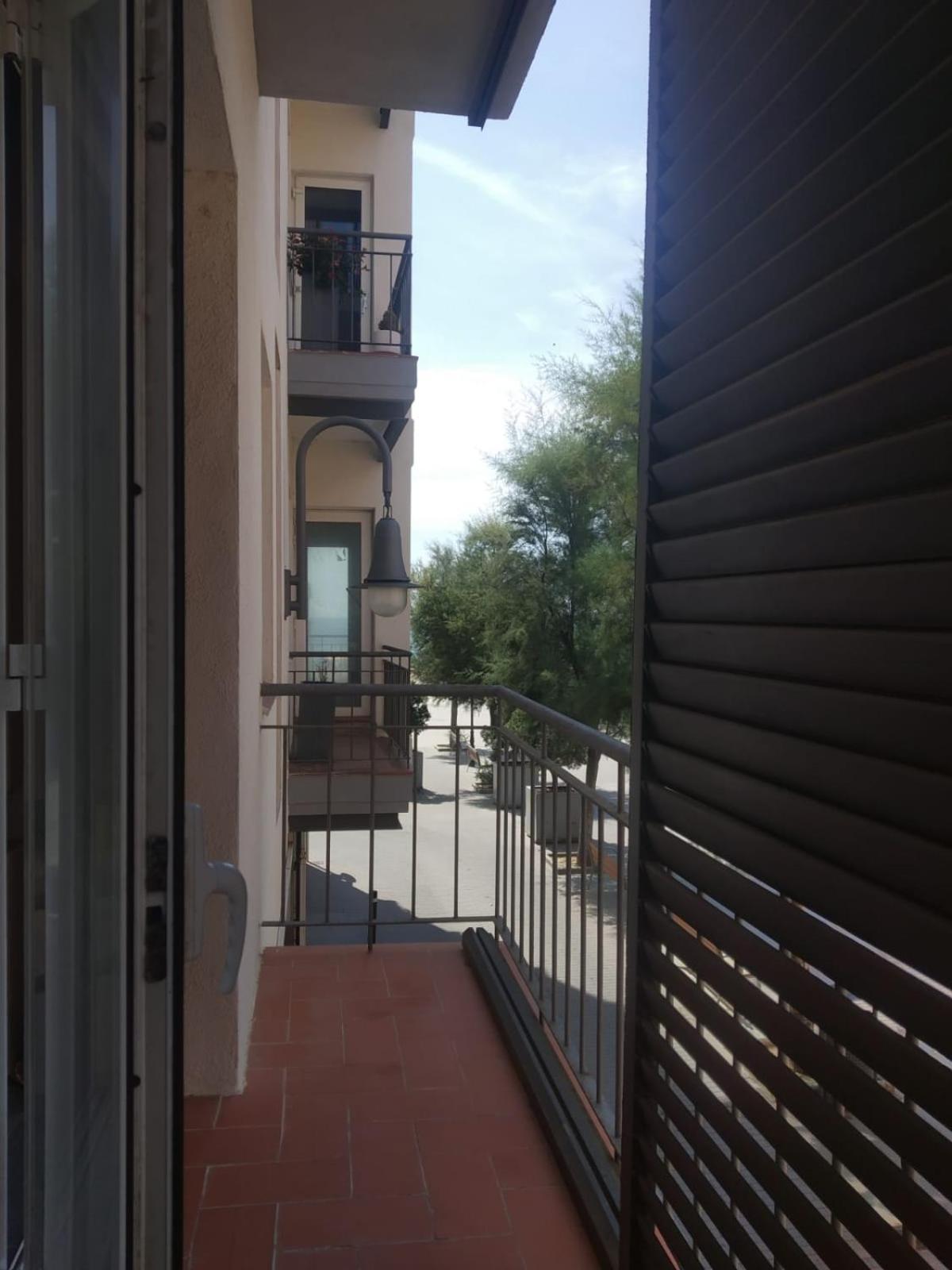 Ferienwohnung Baix A Mar Torredembarra Exterior foto